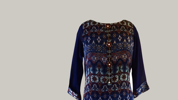 Blue and Maroon Chamoise Printed Kurta